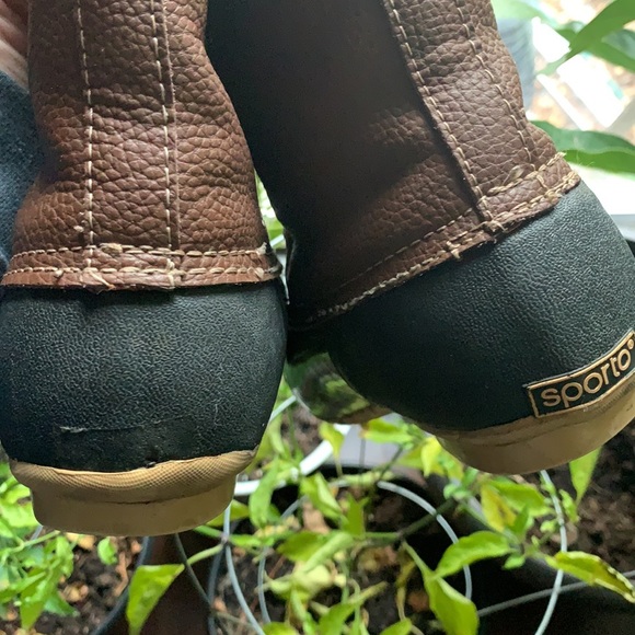 Leather & Fleece Waterproof Winter Boots - Picture 8 of 8